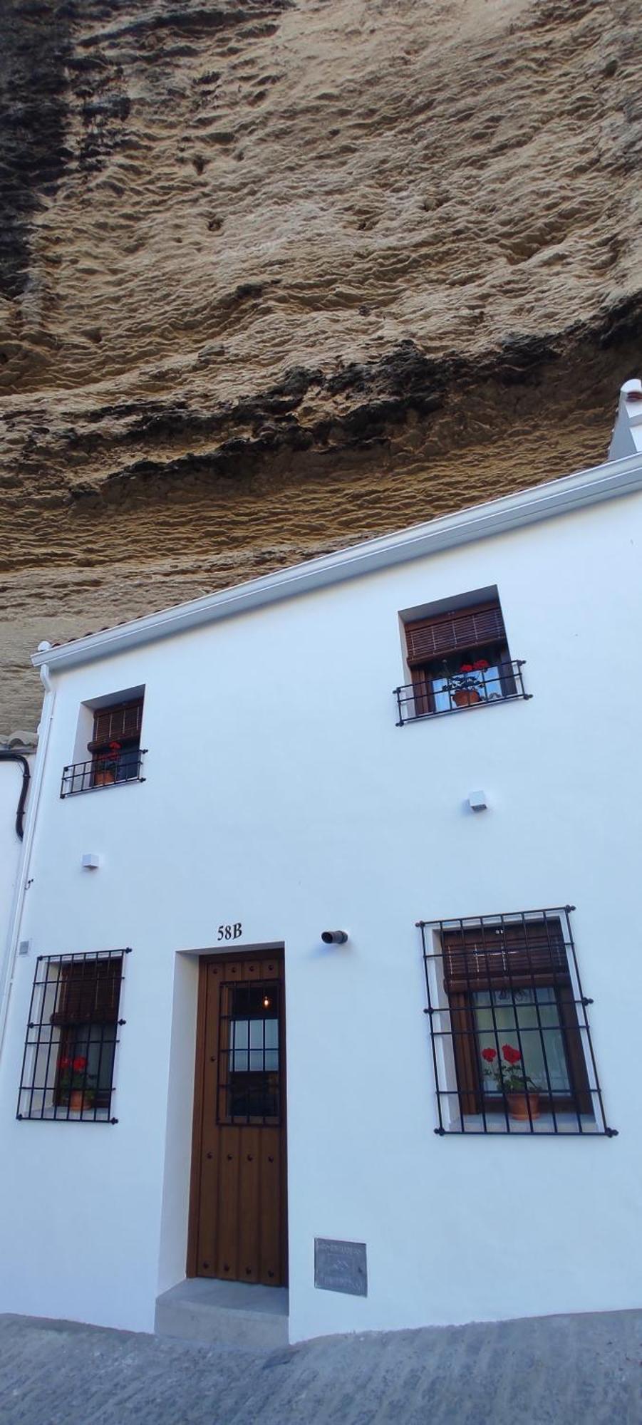 Casa Cueva Las Chicas Del Puente Setenil De Las Bodegas Εξωτερικό φωτογραφία